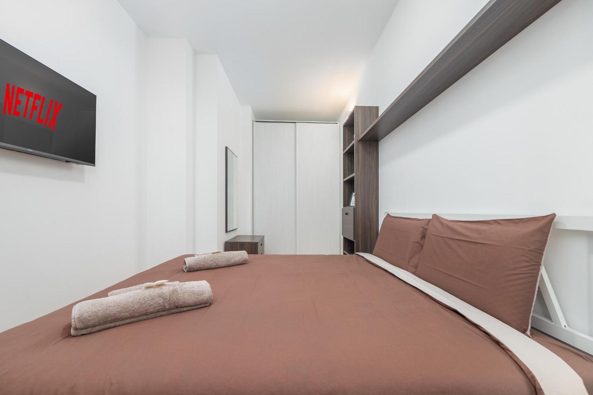 Free Private Parking - 5 Min To Metro - Access Control Guard - Quiet Apartment *